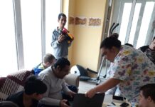 Осигуриха таблети и лаптопи за потребители на социални услуги в Асеновград