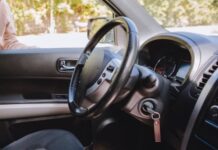 Откраднаха автомобил в Първомай с оставени ключове на таблото