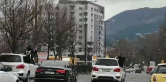 Установиха участниците от видеоклипа, в който мъже обикалят Асеновград с автомати