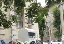 4 буса с дрехи и текстил дариха асеновградчани в акцията на БЧК и ОБщина Асеновград, акцията продължава и в момента