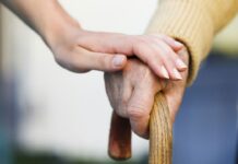 Нов проект за патронажна грижа за 168 възрастни хора и лица с увреждания стартира в Асеновград