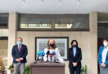 Поетапно от понеделник учениците от 5 до 12 клас започнат училище във физическа среда