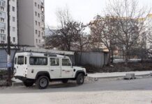 Повредиха кабели при изкопни работи в кв. „Запад”. За кратко токът бе спрян