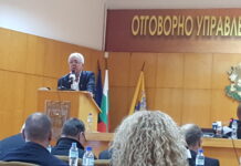 Извънредна сесия утре – избират нов шеф на ОбС