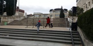 Любими популярни песни от Русия представят в Градската библиотека