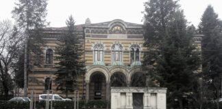 Учебникът на Св.Синод по Религия е с голяма важност за преподаването по вероучение