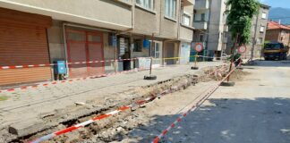 Заради смяната на водопровода на ул. „Драгоман“, водата в част от Асеновград ще бъде спирана регулярно