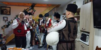 Богата Коледно-новогодишна програма в ефира на телевизия ТВ САТ КОМ