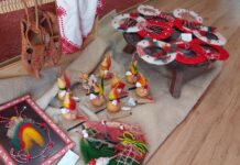 Цветен мартенски базар краси фоайето на Исторически музей-Асеновград