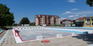 Градският басейн трябва да отвори врати в началото на юли