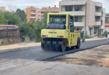 Асфалтират ул. „Книжна фабрика“