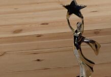 Първа награда и две номинации за театър „Арте“ от фестивал в Самоков