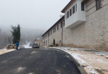 Докъде стигна ремонтът на пътя до Мулдавския манастир