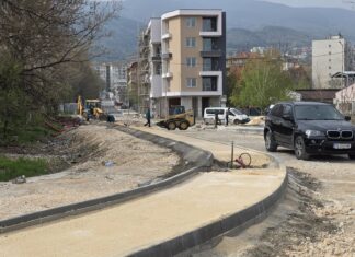 До края на месеца свързват ул. „Книжна фабрика“ с кръговото на пловдивския път