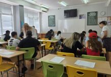 В ход е приемът на заявления за класиране на бъдещите осмокласници