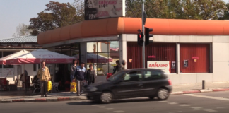 Асеновградчани категорични: Със светофар на кръстовището до пазара е по-добре