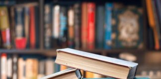 Приключва кампанията „Дари книга – сподели свят”