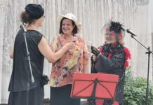 Ретро фестивал „30-те години на ХХ век в Асеновград“ се проведе в Асеновград /СНИМКИ/