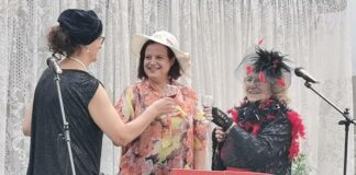 Ретро фестивал „30-те години на ХХ век в Асеновград“ се проведе в Асеновград /СНИМКИ/