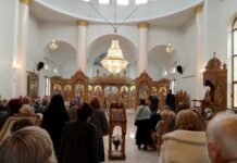 Света литургия се отслужва в асеновградския храм „Св. Архангел Михаил“ Архангеловден