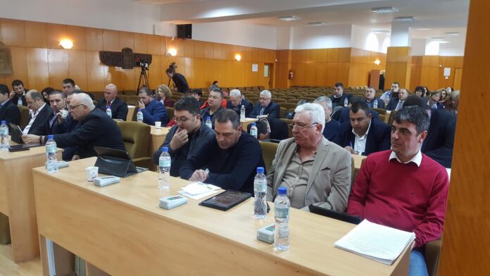 25578861_2004668016227106_270397442_o-2