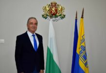 Кметът Грудев поздрави студентите за празника им