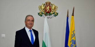 Кметът Грудев поздрави студентите за празника им