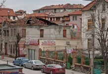 Монтираха сателитна чиния на стена на Караалановото училище Карааланово училище