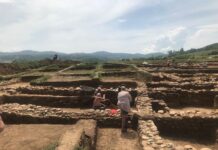 Министър-председателят Бойко Борисов разпореди спиране на строежа на автомагистрала „Струма” в района на разкопките на лот 3.1