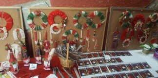 Благотворителен базар на ДЦДУ и Общинския младежки съвет