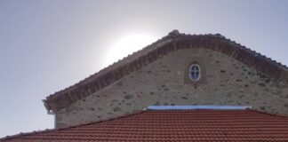 Храм „Св. св. Петър и Павел” в с. Долнослав посреща утрешния празник с обновена сграда