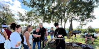 Конкурс за носия, пехливански борби, възстановки – на Араповския манастир днес