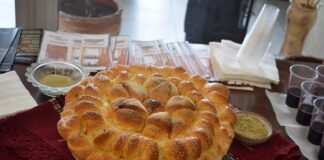 Фотоизложба на обредни хлябове гостува в Асеновград
