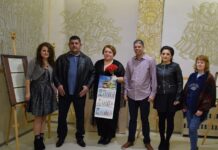 Младоженци избраха Градската библиотека в Асеновград за място на своята фотосесия