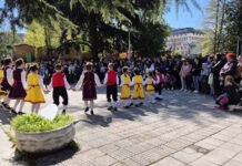 Асеновград отбеляза Цветница с концерт и изложение на цветя