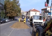 Спешно подменят проблемни участъци от водопровода на Асеновград