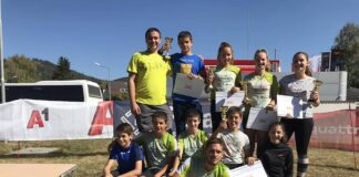 Асеновградските тритонци с купи и медали от състезание във Велинград