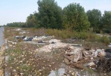 В поредното нерегламентирано сметище се превръща районът покрай пазара