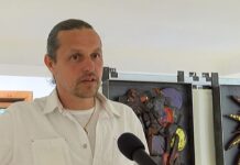 Изложба „Рестарт” на скулптора Огнян Читаков се откри в Старинното училище