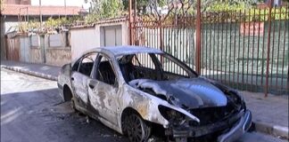 Лек автомобил изгоря на ул. „Оборище“