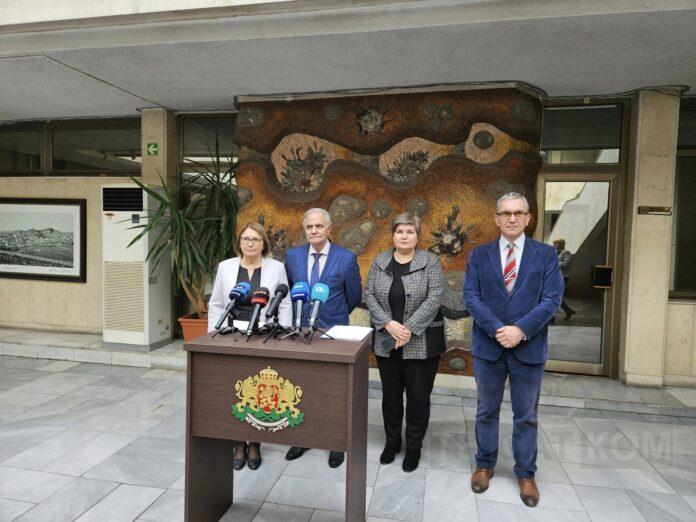 474781765_1151736713622758_6476387810374372141_n