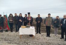 Зарязаха лозите в Куклен
