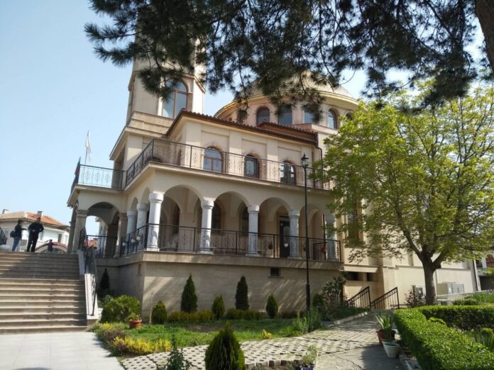 58373669_2589358244469936_5459916564461518848_n-1024x768