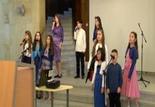 На фестивал в Будва, Черна гора, асеновградската ВГ „Калина Малина“ е удостоена с първа награда и сертификат