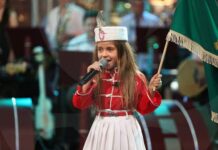 8-годишната Ели Василева от Асеновград на финал в музикалния проект „Нова звезда“, утре вечер пее с Миро