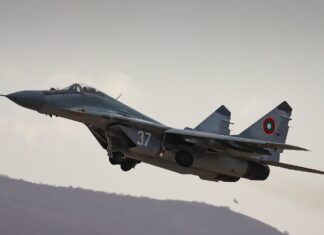 Облитане на самолети МиГ-29 и F-16 в 3-та авиобаза в Граф Игнатиево