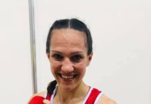 Станимира Петрова на полуфинал в Минск след категорична победа над французойката Мона Местиен