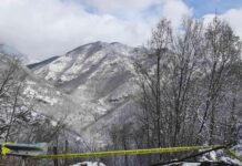 Багерист падна с машината си в дере край Юговското ханче, в тежко състояние е