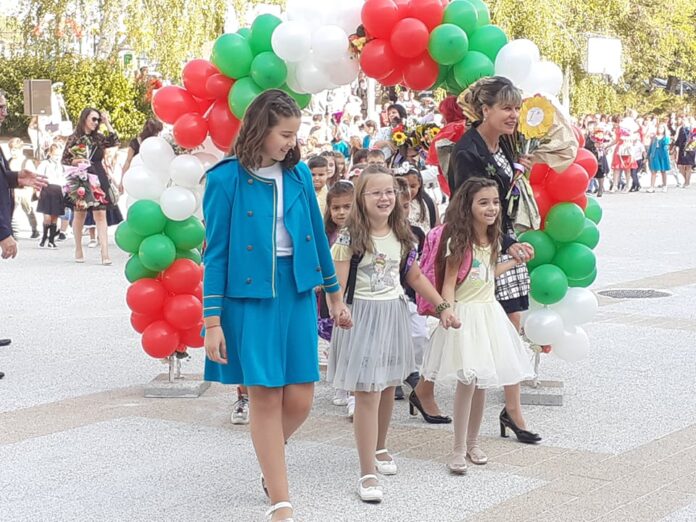 70308521_379821862685910_3097277371581988864_n