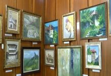 Изложба с мото „Четири поколения живопис” беше открита в Асеновград